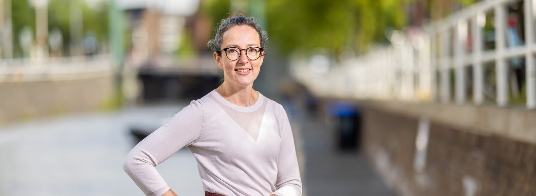 Leonie aan de werf bij de Oudegracht