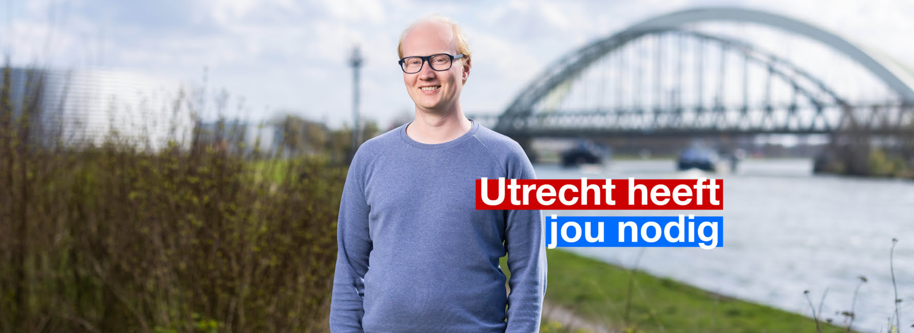 Technisch adviseur die staat langs het kanaal bij het Demkapunt, Utrecht